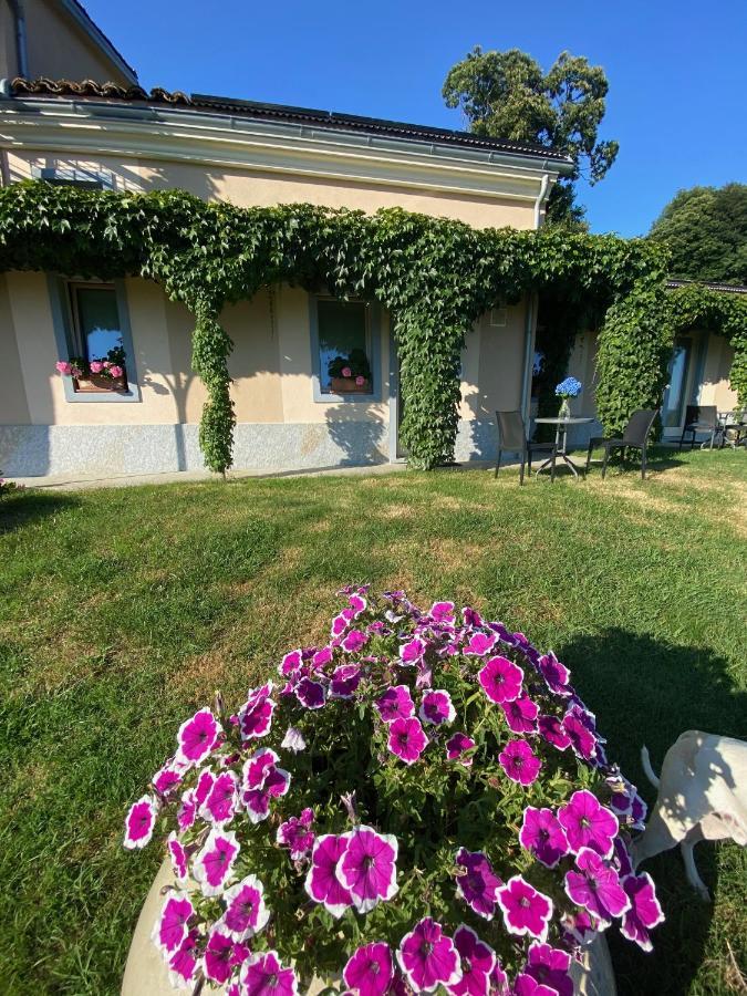 Cascina Serra Eco-House Beb Muzzano Exterior photo